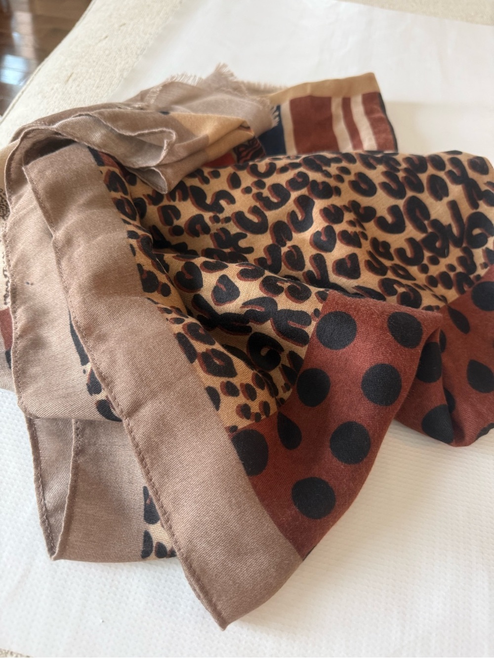 Bæltekompagniet Leopard Print Brown & Tan Fashion Scarf Shawl Wrap BNWT